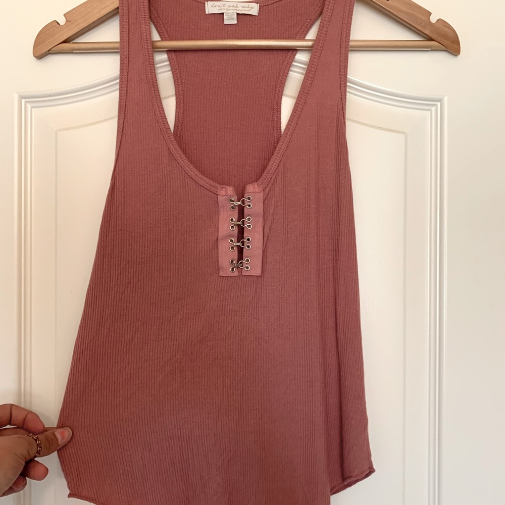 Pink tank
